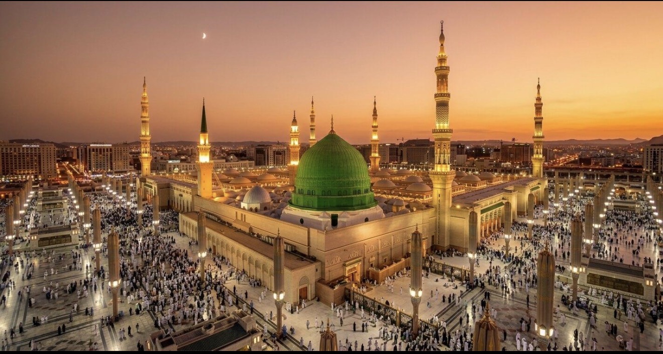     Masjid al-Nabawi: The Heart of Madinah and Islamic Heritage
