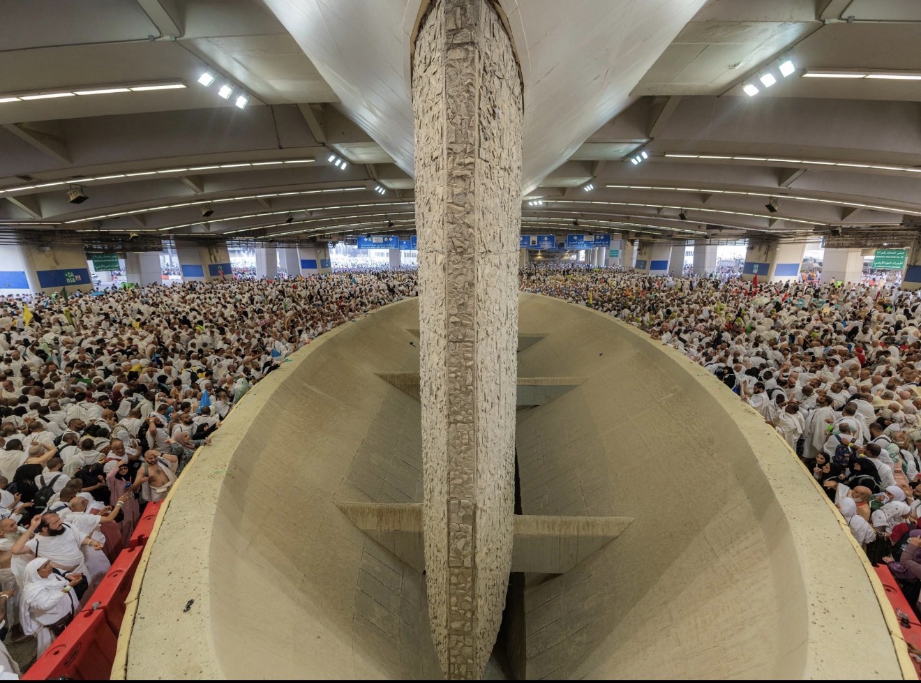 Ramy al-Jamarat (Stoning the Devil) – Meaning, History & Ritual of Hajj